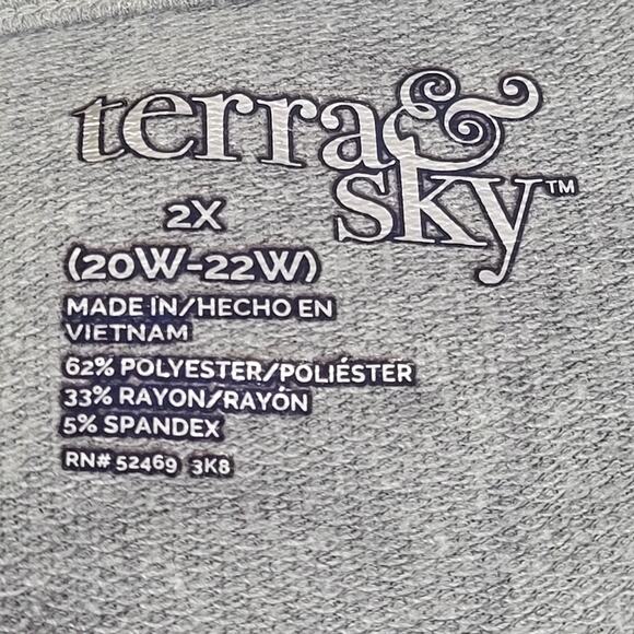 Terra & Sky Gray Long Sleeve Light Sweatshirt Size 2X (20W-22W) - Picture 2 of 5